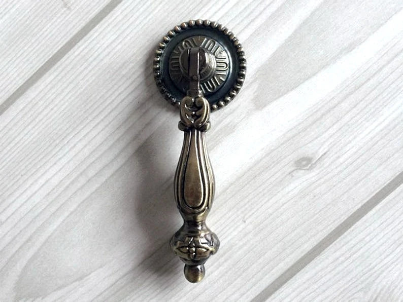 Antique Bronze Pendant Drawer Pull, Vintage Style Drop Knob