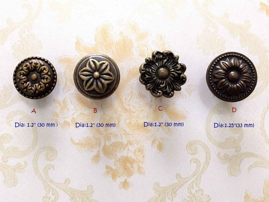 Assorted Farmhouse Cabinet Floral Knobs - Antique Bronze