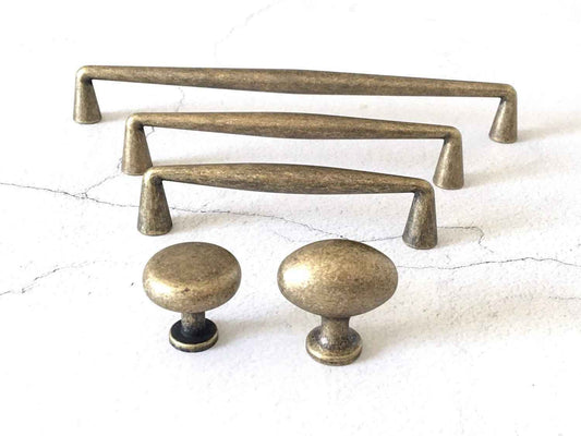 96 128 192 mm Antique Bronze Cabinet D Pulls & Egg Knob for Rustic Kitchen Decor