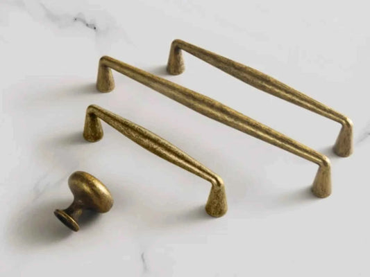 Rustic Cabinet D-shaped Pull Handle, Worn Antique Bronze