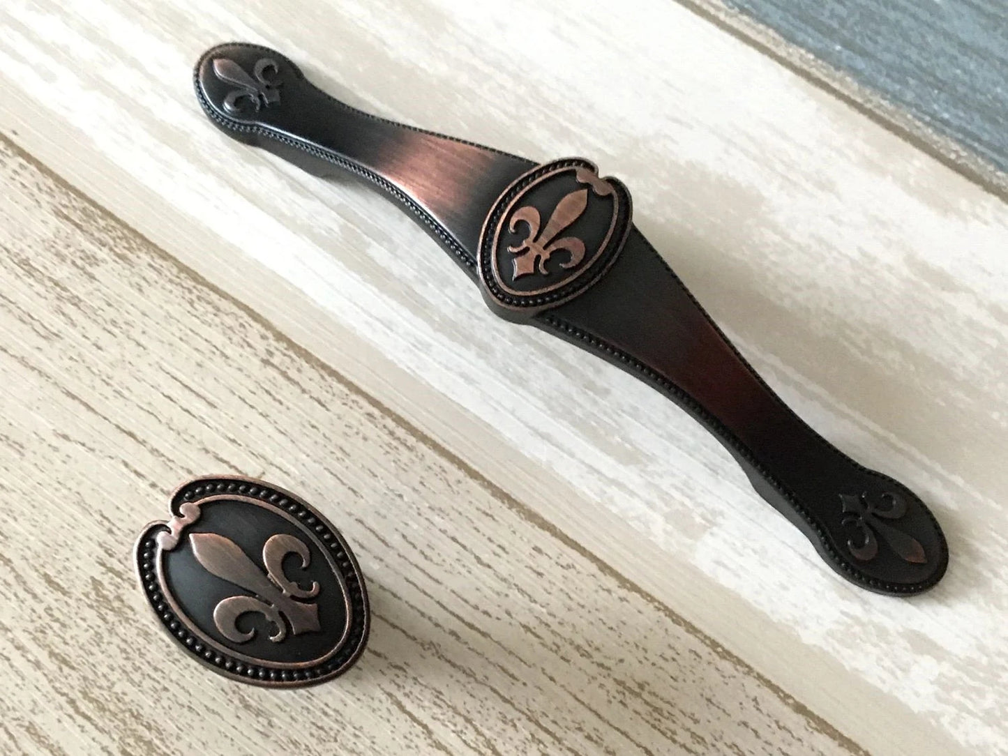 Oil Rubbed Bronze Cabinet Pulls Fleur De Lis Knob French Shabby Chic