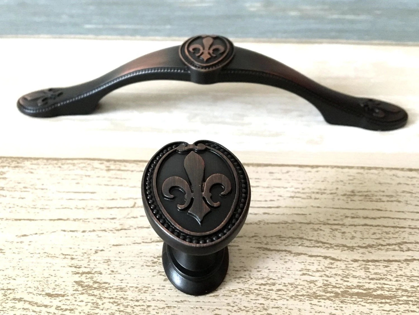 Oil Rubbed Bronze Cabinet Pulls Fleur De Lis Knob French Shabby Chic