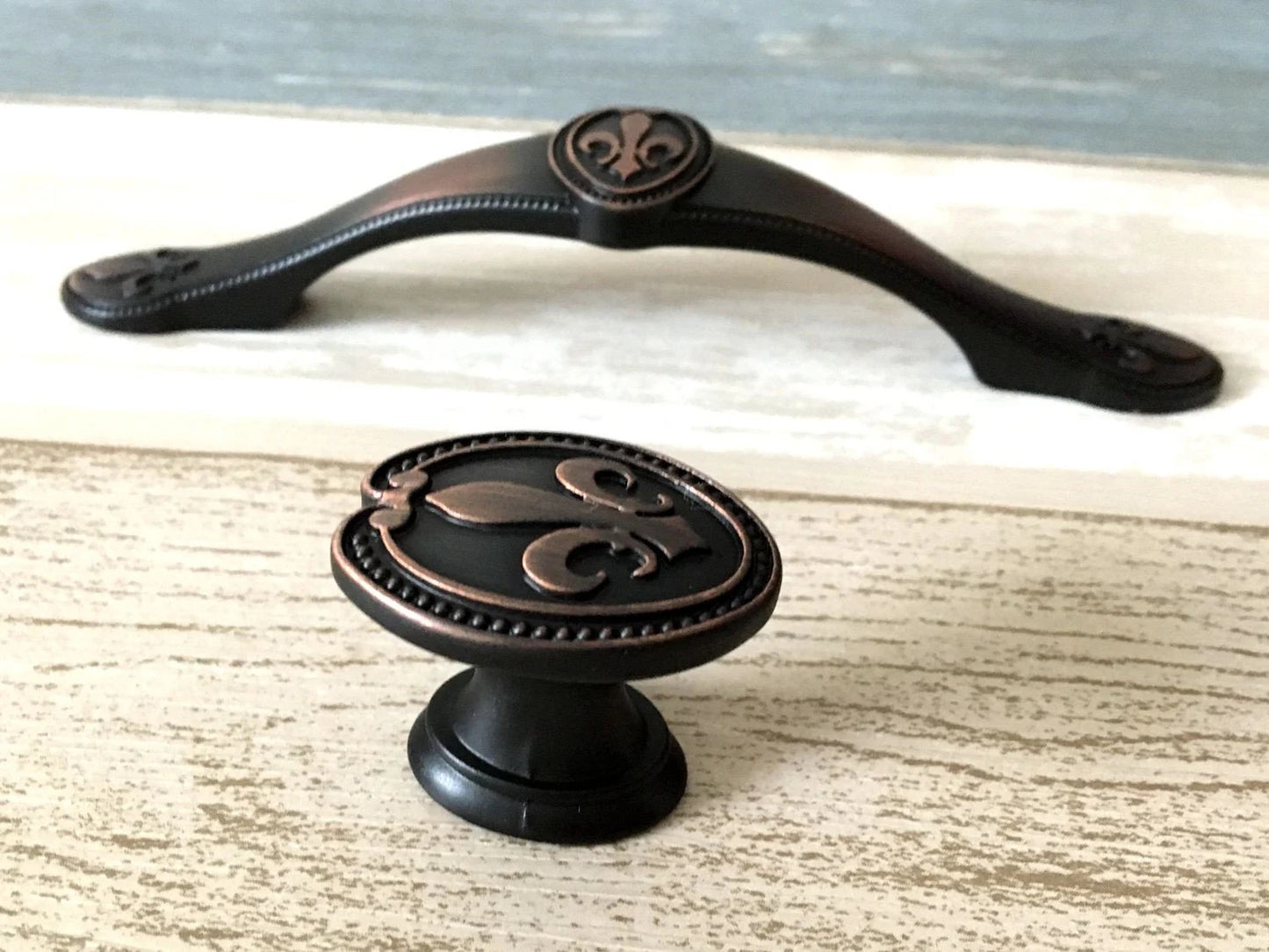 Oil Rubbed Bronze Cabinet Pulls Fleur De Lis Knob French Shabby Chic