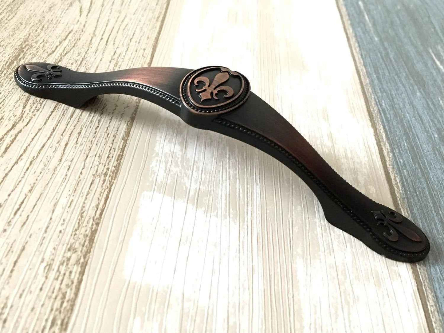 Oil Rubbed Bronze Fleur De Lis Cabinet Pull - Traditional French Style
