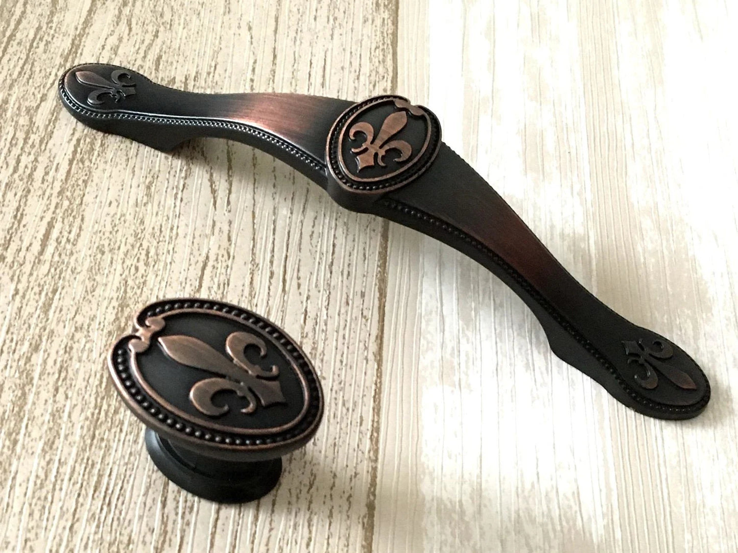 Oil Rubbed Bronze Cabinet Pulls Fleur De Lis Knob French Shabby Chic