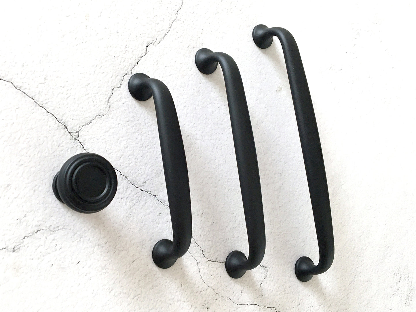 Flat Black Kitchen Cabinet Pulls Knobs Lynns Hardware