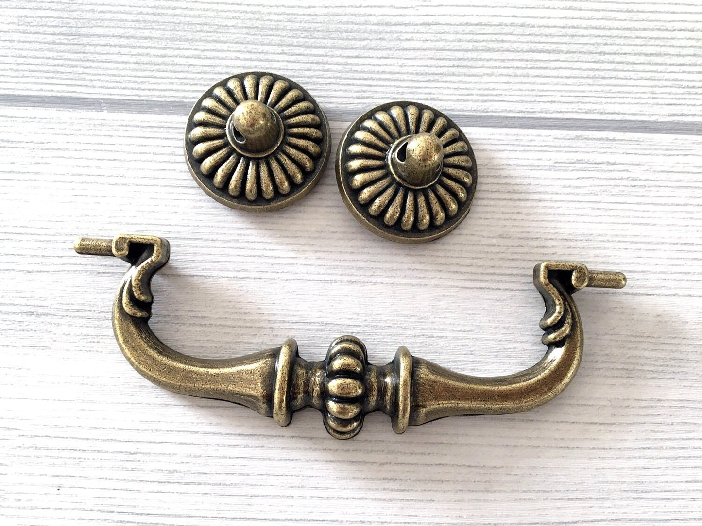 4 1/2" Viktorianischer Antik Bronze Schubladengriff | Floraler Schrankknopf
