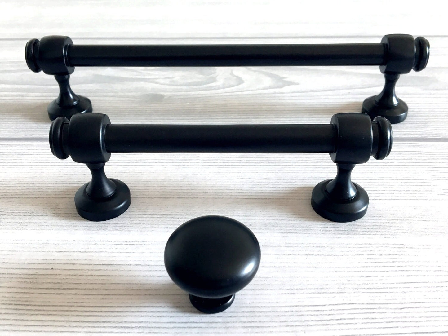 Poignée de tiroir noire pour armoire, 3,5" x 6" | Centres
