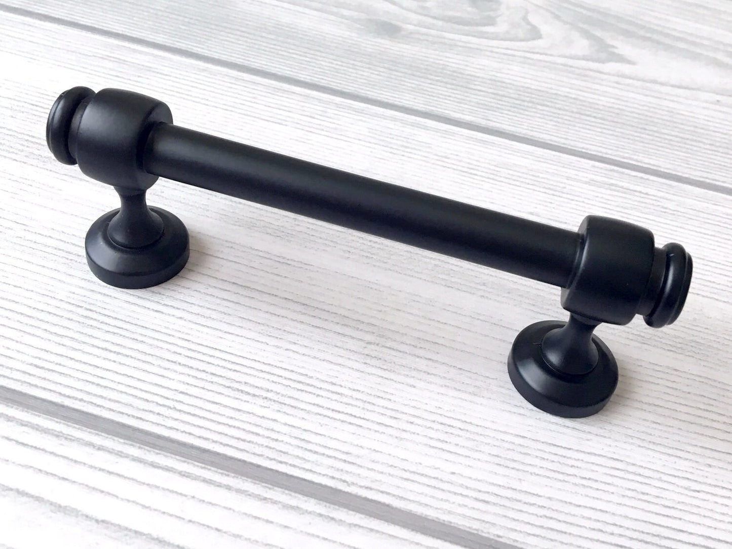 Poignée de tiroir noire pour armoire, 3,5" x 6" | Centres