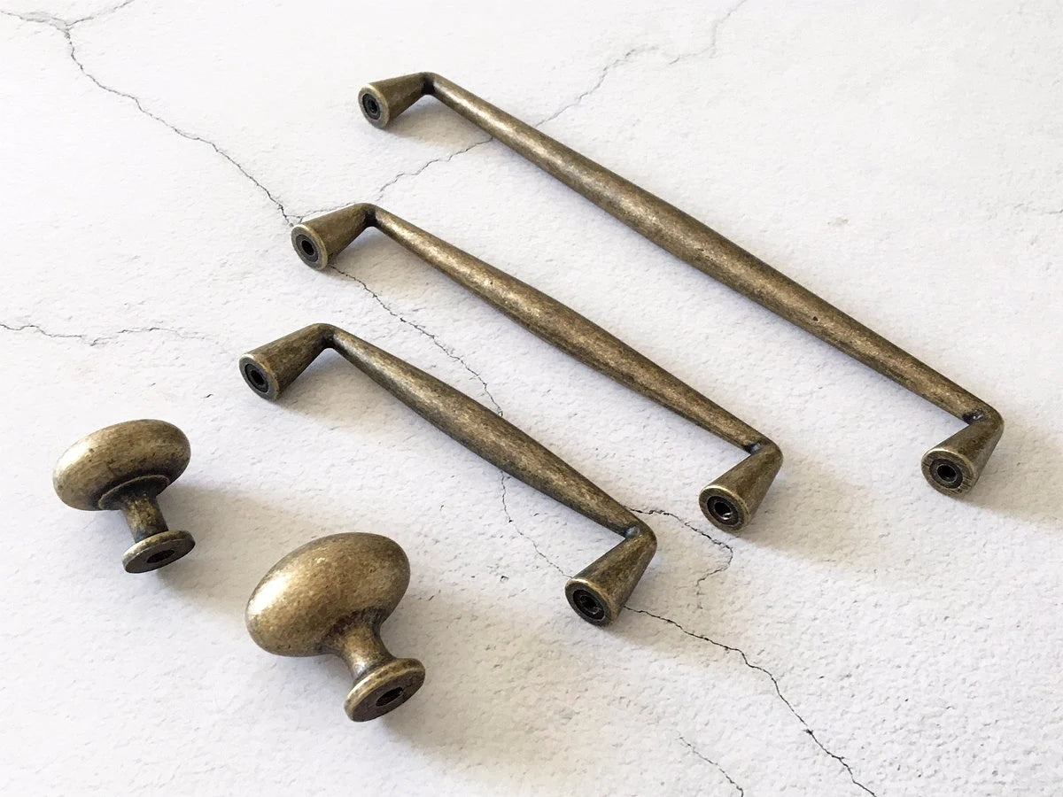 Vintage Style Antique Brass Cabinet Handles Dresser Drawer Knobs Kitchen Hardware