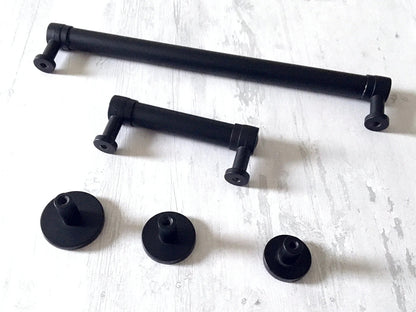 Poignée de tiroir noir mat | Lynns Hardware