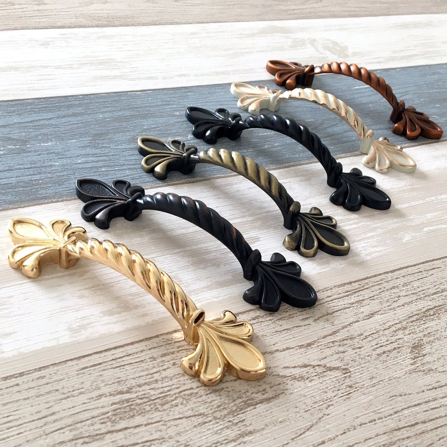 2.5" 64 mm Fleur De Lis Cabinet Pull, Vintage Style Drawer Handle