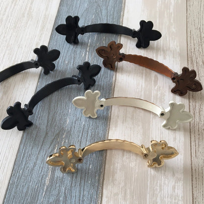 2.5" 64 mm Fleur De Lis Cabinet Pull, Vintage Style Drawer Handle
