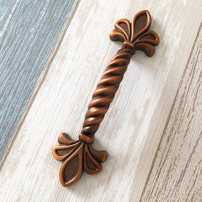 2.5" 64 mm Fleur De Lis Cabinet Pull, Vintage Style Drawer Handle