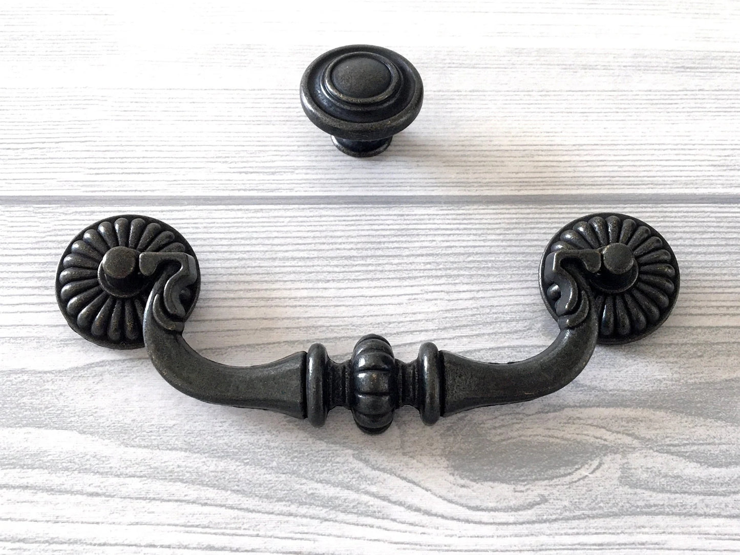 4.5" Vintage Style Antique Black Bail Drawer Pull