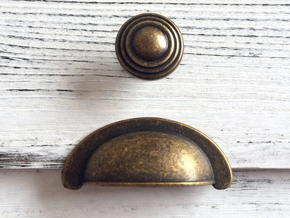 2.75" Cup Drawer Pull & Cabinet Knob in Antique Brass, 2-3/4 Inch 70 mm Centers