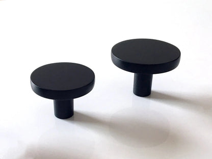 4-Inch Centers Cup Drawer Pull & Cabinet Knob in Matte Black, Modern Kitchen Hardware