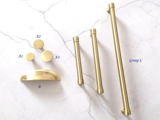 Schrankgriffe, gebürstetes Gold | Lynns Hardware | 3,25" 3,5" 4,25" Mitten
