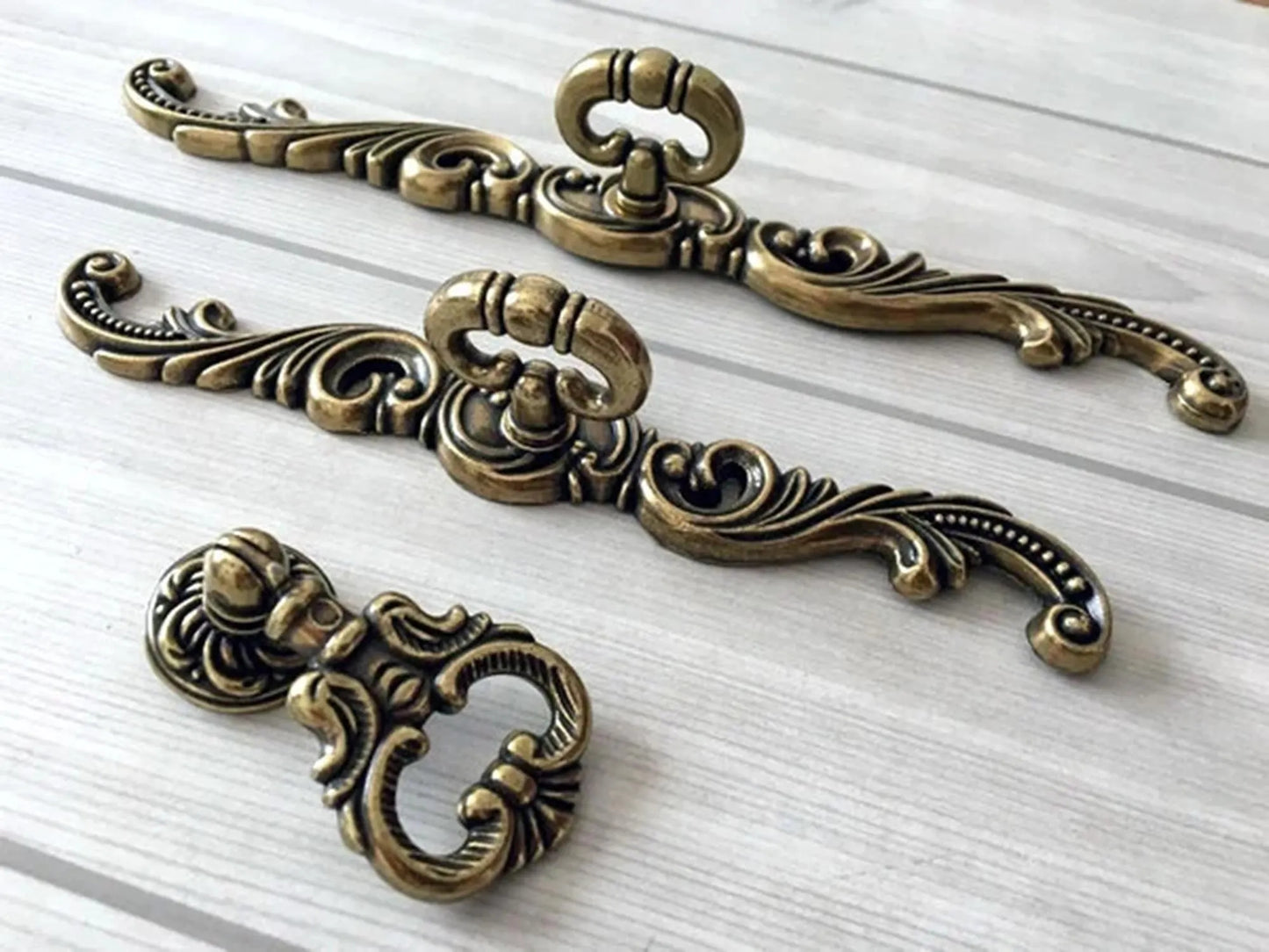 Georgian Antique Bronze Cabinet Drop Pull & Ring Knob with Backplate