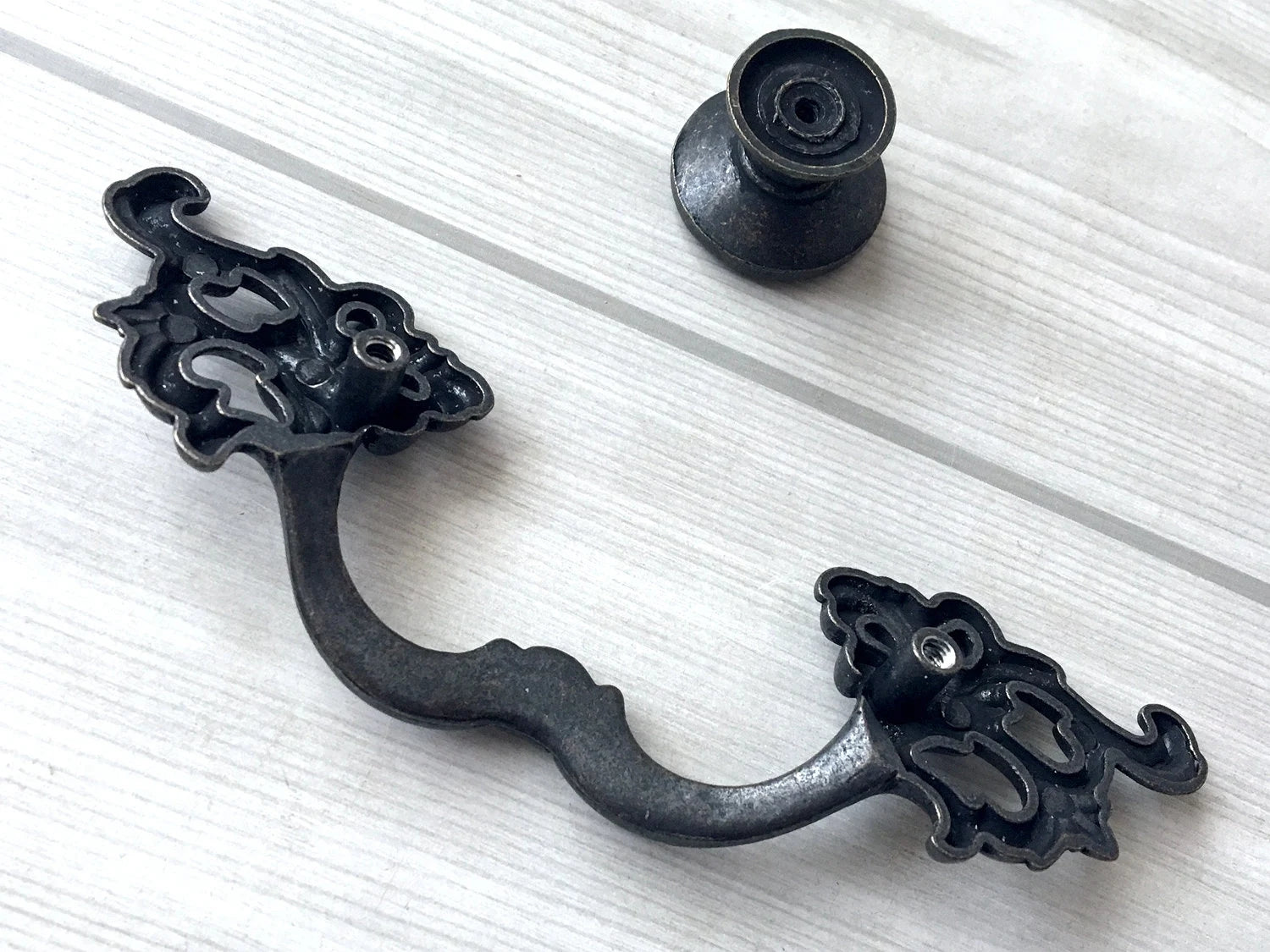 2.75 inch Dresser Drawer Pulls Vintage Look