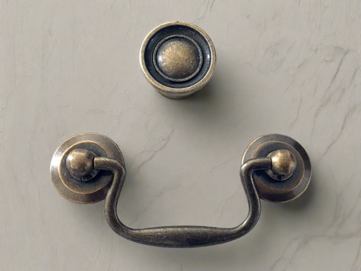 2.75" Rustic Swan Neck Swing Bail Handle - Antique Bronze - LynnsHardware