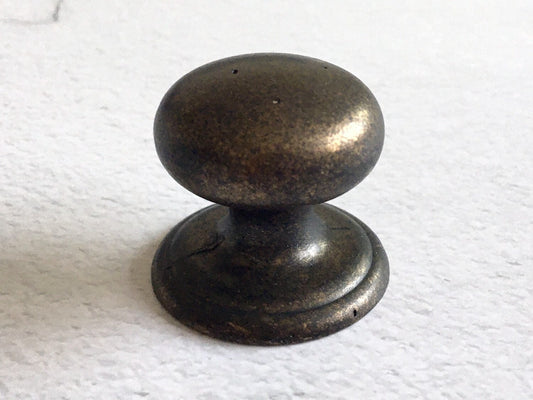 Cabinet Knobs with Large Base, Vintage Look, Dark Antique Bronze