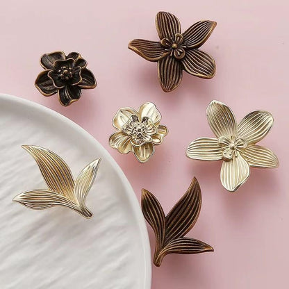 Flower Cabinet Knob, Petal Drawer Pull, Decorative Kitchen Hardware