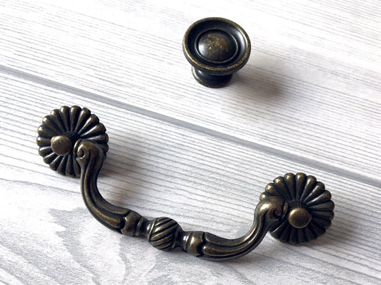 3.5" Antique Bronze Drawer Pulls Rustic Drop Handles Vintage Style
