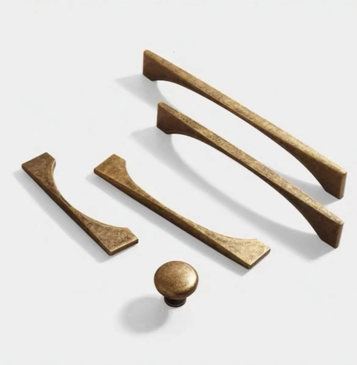 Antique Bronze Cabinet Handles - Farmhouse - 3.75" to 7.5"