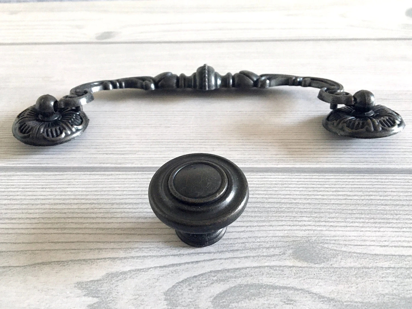 5.25" Dark Antique Bronze Vintage Style Bail Drawer Pull