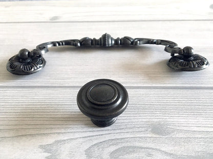 5.25" Dark Antique Bronze Vintage Style Bail Drawer Pull