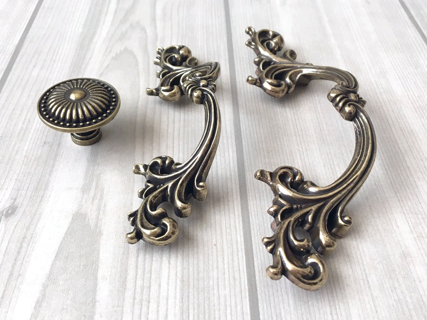 French Provincial Drawer Pull Antique Bronze - 2-3/8" 2.5" 3.75" - LynnsHardware