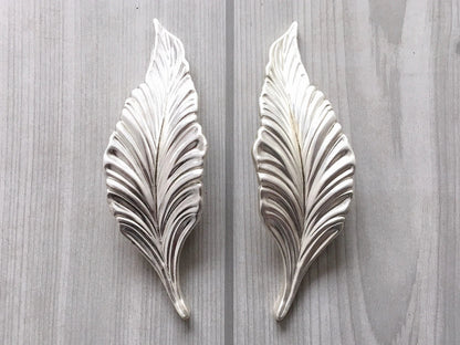 1.25" Vintage Style Leafy Drawer Pull Handles, Left Right Pair