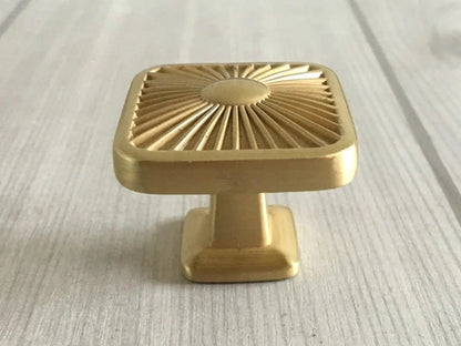 3 Inch Gold Cup Drawer Pulls, Square Cabinet Knob, Kitchen Hardware, 76 mm Holes