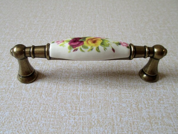 3.75" C-C Floral Drawer Pull & Knobs, Antique Bronze, Cream, Ceramic