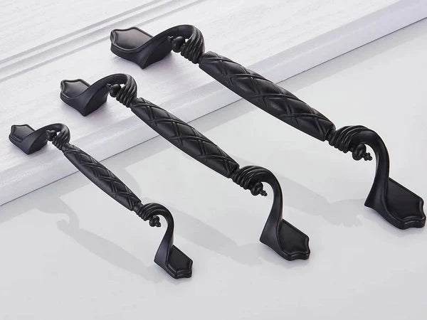Contemporary Black Kitchen Cabinet Handle - 96 128 160 mm