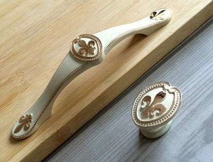 Fleur De Lis Cabinet Pulls and Knobs, 3.75" Centers, Bronze, Creamy White