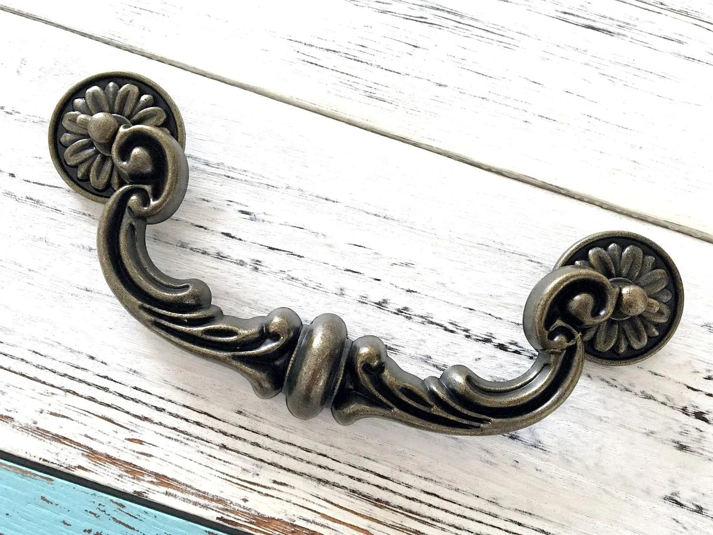 Poignées de tiroir de 15 cm (6 po) en bronze antique, bouton d'armoire, quincaillerie Lynns