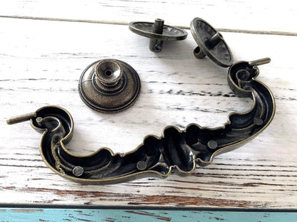 Poignées de tiroir de 15 cm (6 po) en bronze antique, bouton d'armoire, quincaillerie Lynns