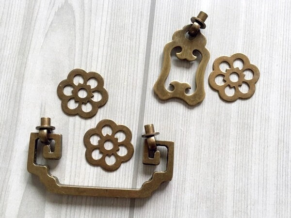 2.5" 2.75" 3" Brass Bail Drawer Pull - Antique Bronze