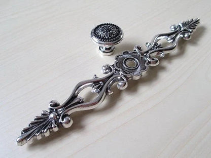 Sunflower Drawer Knobs and Pulls, Antique Silver Black, Retro Kitchen Hardware