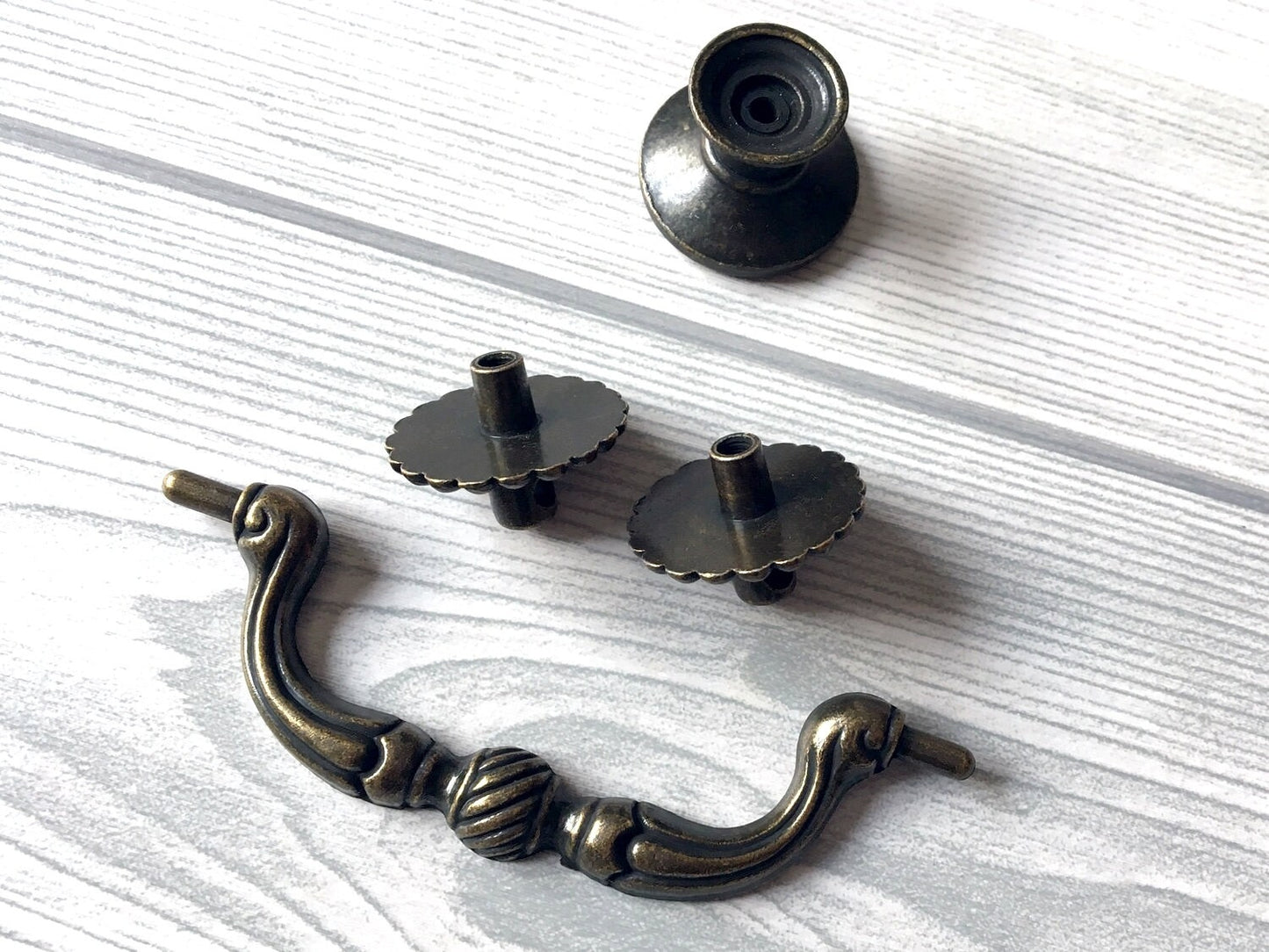 3.5" Antique Bronze Drawer Pulls Rustic Drop Handles Vintage Style