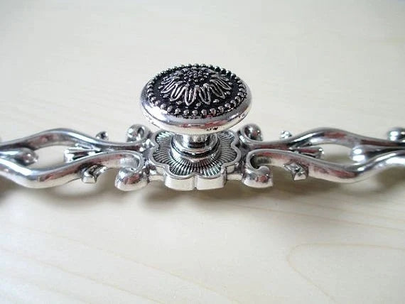 Sunflower Drawer Knobs and Pulls, Antique Silver Black, Retro Kitchen Hardware