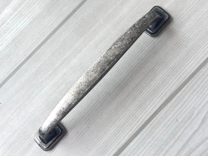 3,5" Cup Pull 4" Centers Antik Zinn Schublade zieht Schrank Griffe