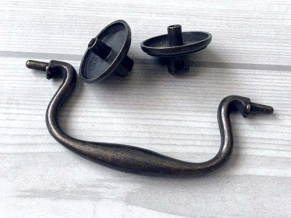 3.75" Vintage Style Swan-neck Bail Drawer Pull - Antique Bronze - LynnsHardware