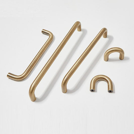 Poignées en laiton et bronze antique pour armoires minimalistes