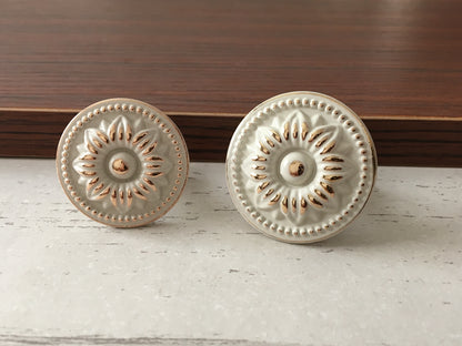 2.5" 3.75" 5" Dresser Drawer Pull, Creamy White Cabinet Handle, Shabby Chic Kitchen Hardware