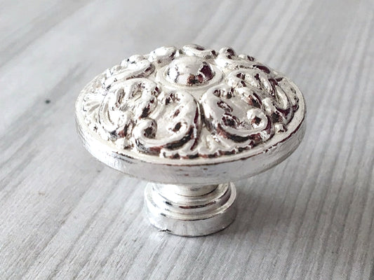 Ornate Shiny Silver Patterned Drawer Knob