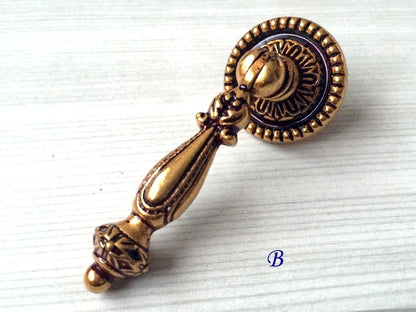 2.5" 3.75" Provincial Drawer Pulls, Antique Gold Brass, 64 96 mm Centers