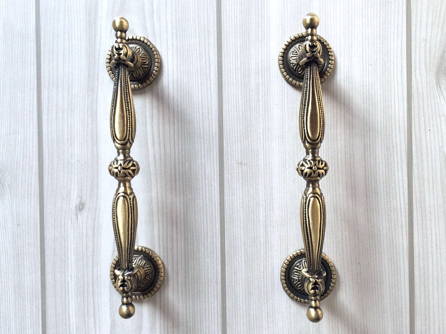 Antique Bronze Georgian Cabinet Pull - 2.5" 3.75" 5"